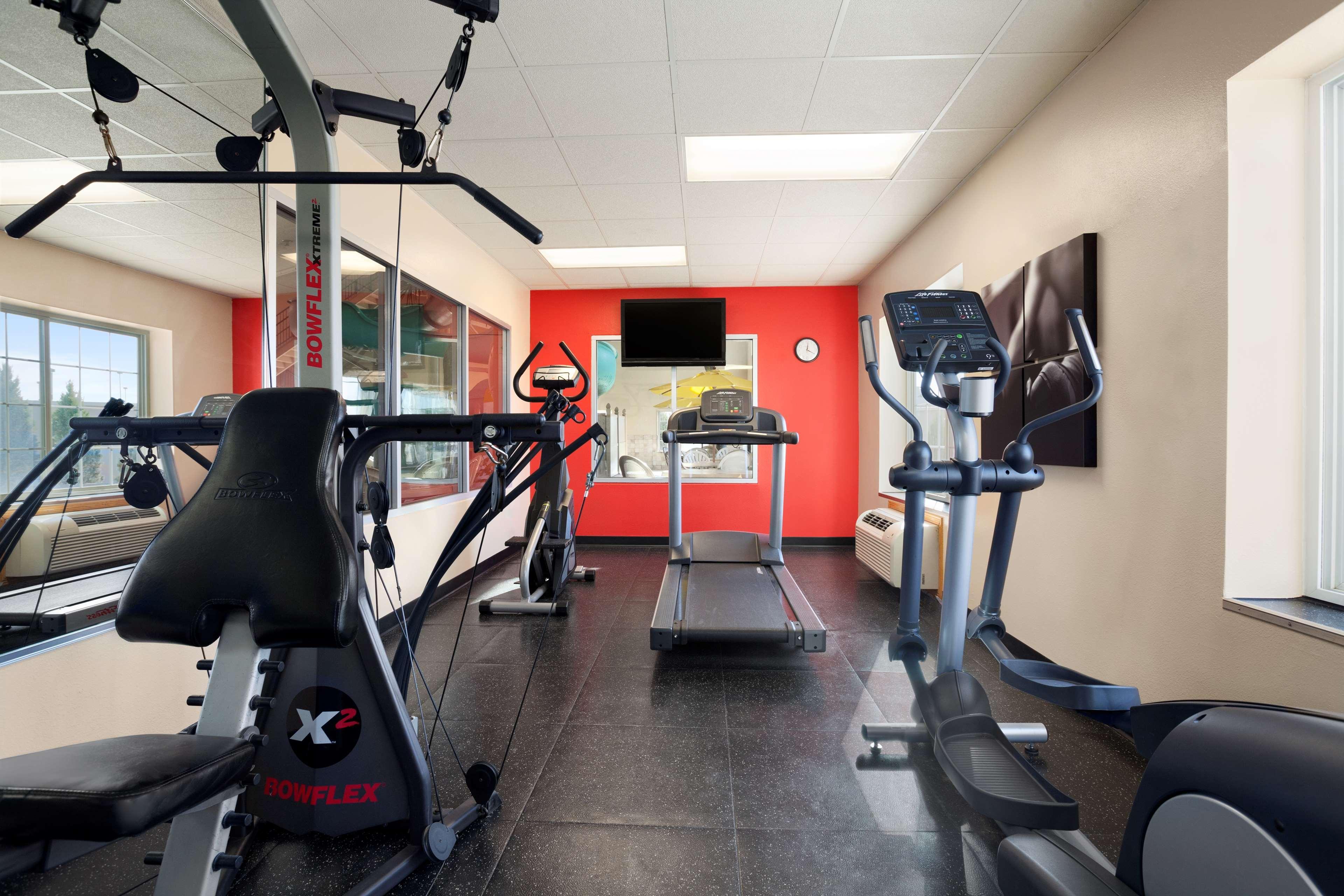 Country Inn & Suites By Radisson Bismarck Waterpark エクステリア 写真