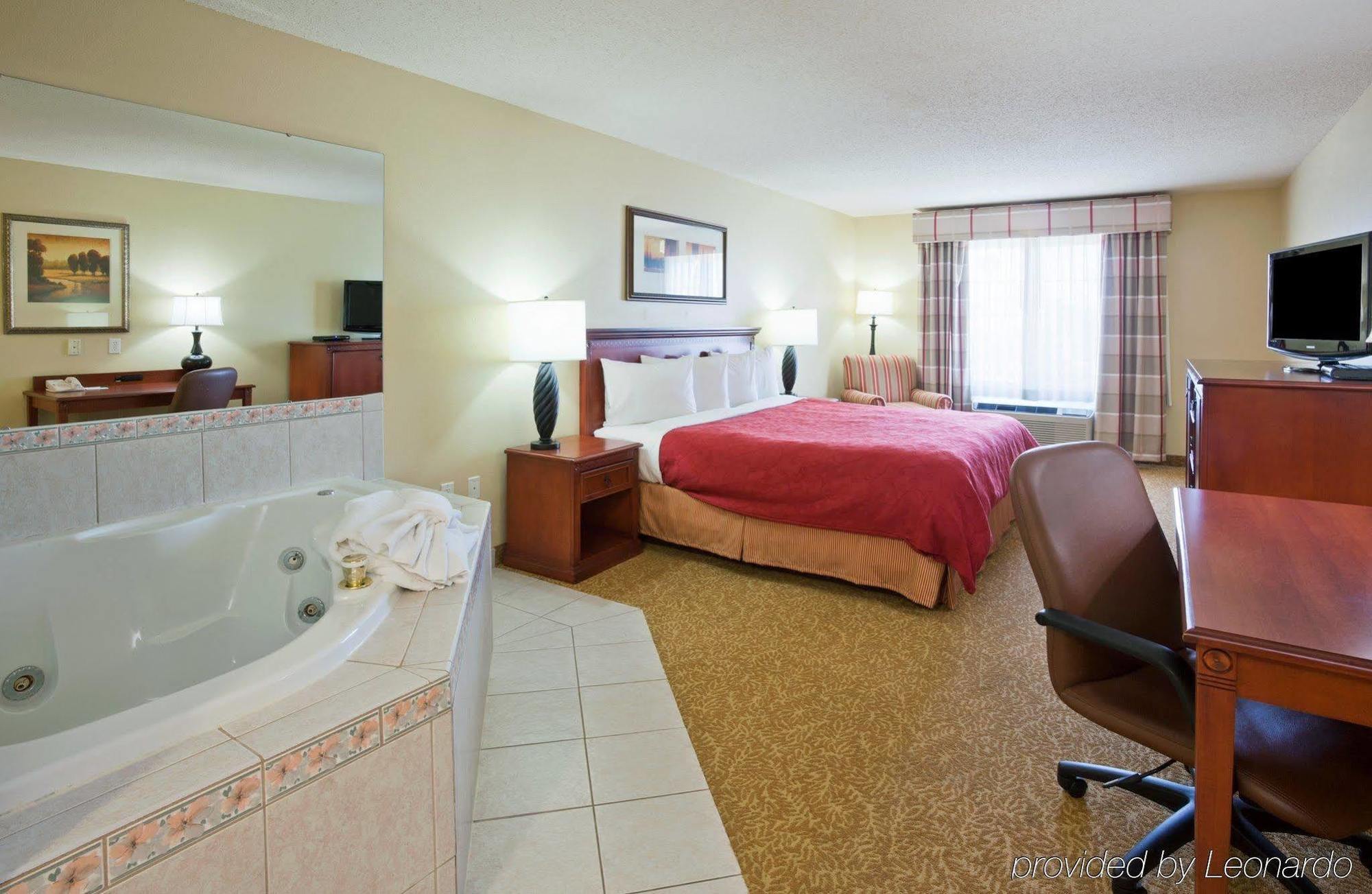 Country Inn & Suites By Radisson Bismarck Waterpark エクステリア 写真
